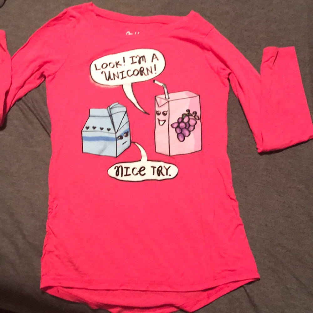 Girls graphic tee